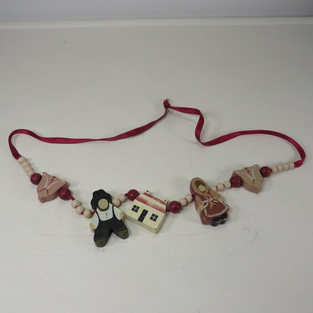 Red ARTISAN Estate Necklace Painted Wood Folk Holland Peasants Cottage Tulips